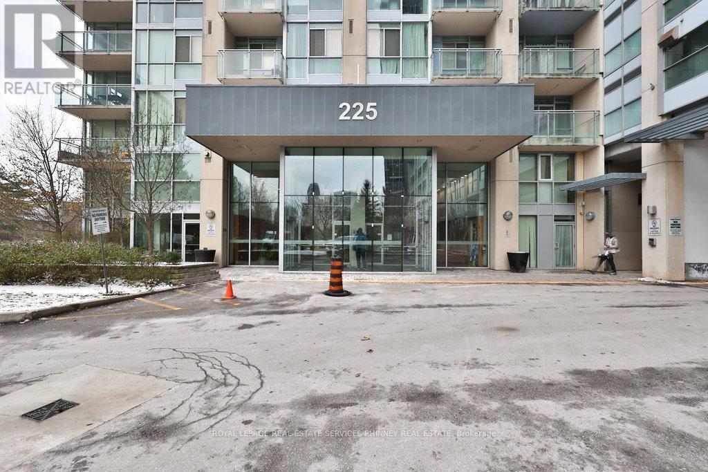 1111 - 225 Webb Drive, Mississauga, ON - Outdoor With Balcony