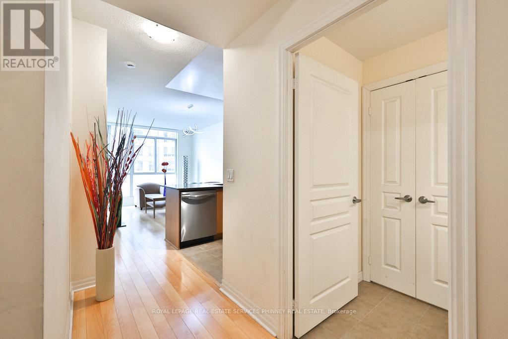 1111 - 225 Webb Drive, Mississauga, ON - Indoor Photo Showing Other Room