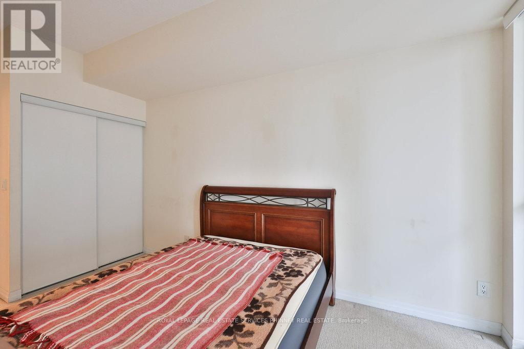 1111 - 225 Webb Drive, Mississauga, ON - Indoor Photo Showing Bedroom