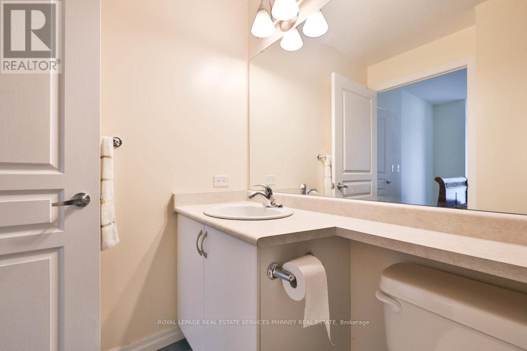 1111 - 225 Webb Drive, Mississauga, ON - Indoor Photo Showing Bathroom