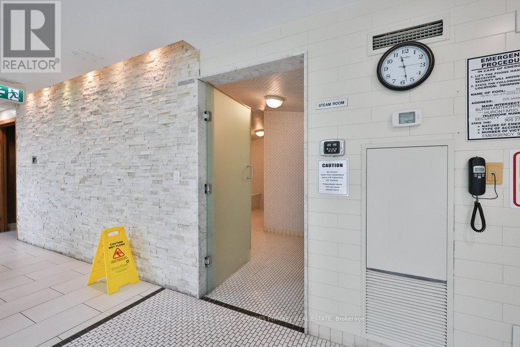 1111 - 225 Webb Drive, Mississauga, ON - With Exterior