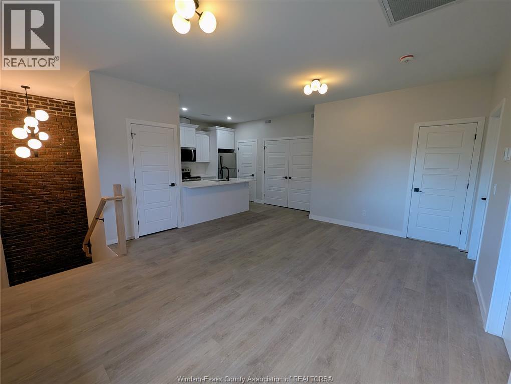 926-928 Giles Boulevard Unit# 5, Windsor, ON - Indoor Photo Showing Other Room