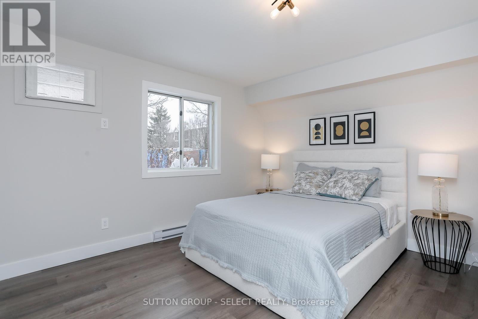 202 - 2228 Trafalgar Street, London East (East I), ON - Indoor Photo Showing Bedroom