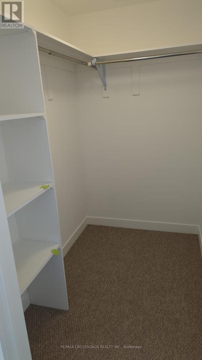 109 - 1525 Kingston Road, Pickering, ON - Indoor With Storage