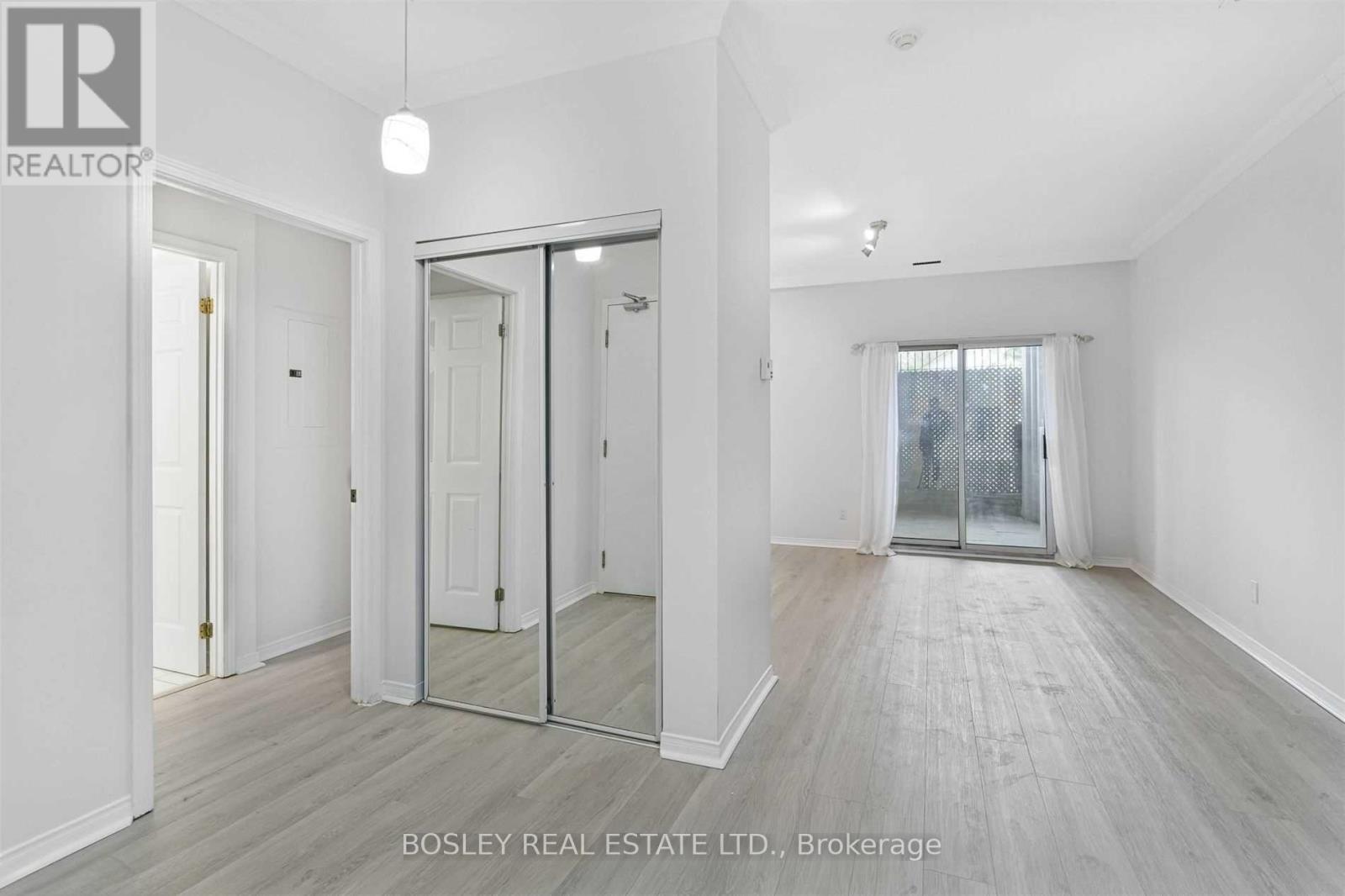 110 - 600 Eglinton Avenue E, Toronto, ON - Indoor Photo Showing Other Room