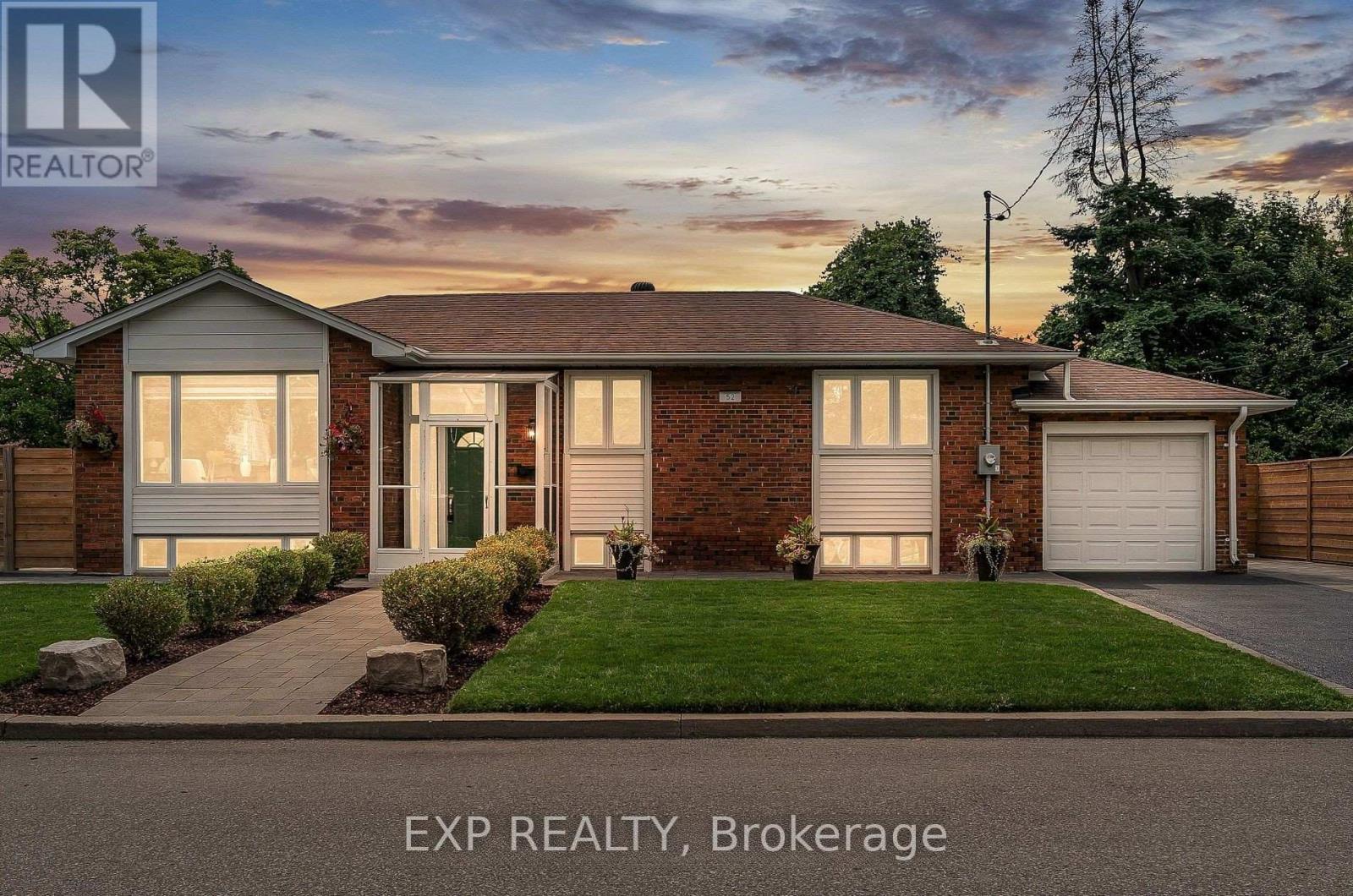 Basement - 52 Ivorwood Crescent, Toronto, ON - Outdoor