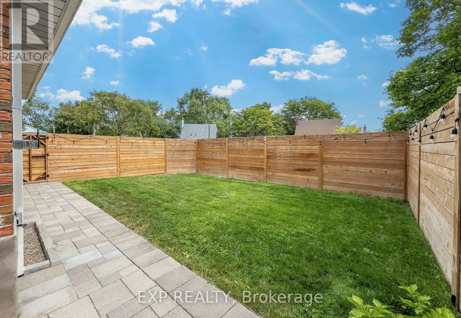 Basement - 52 Ivorwood Crescent, Toronto, ON - Outdoor