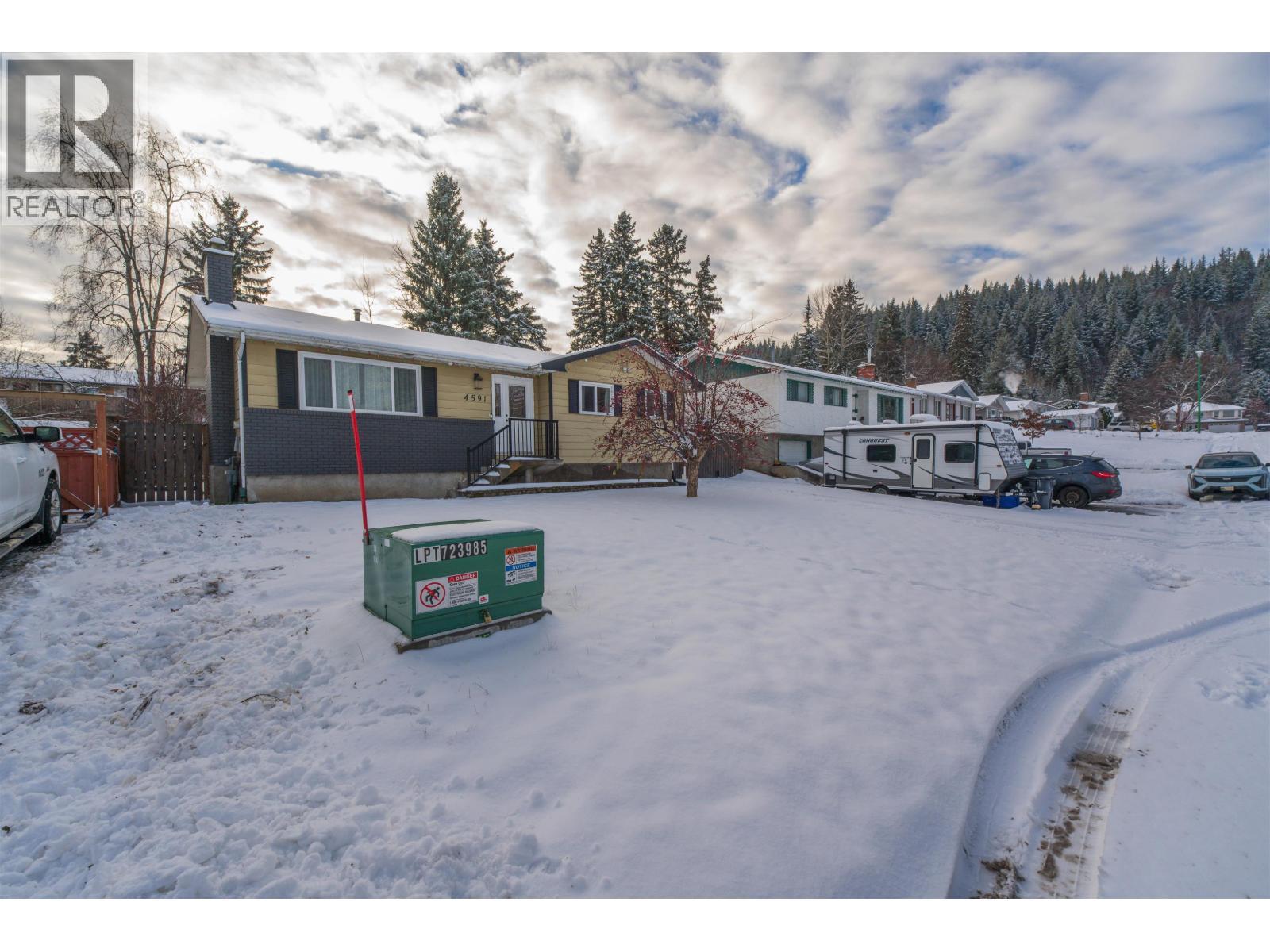 4591 Valley Crescent, Prince George, BC - Outdoor