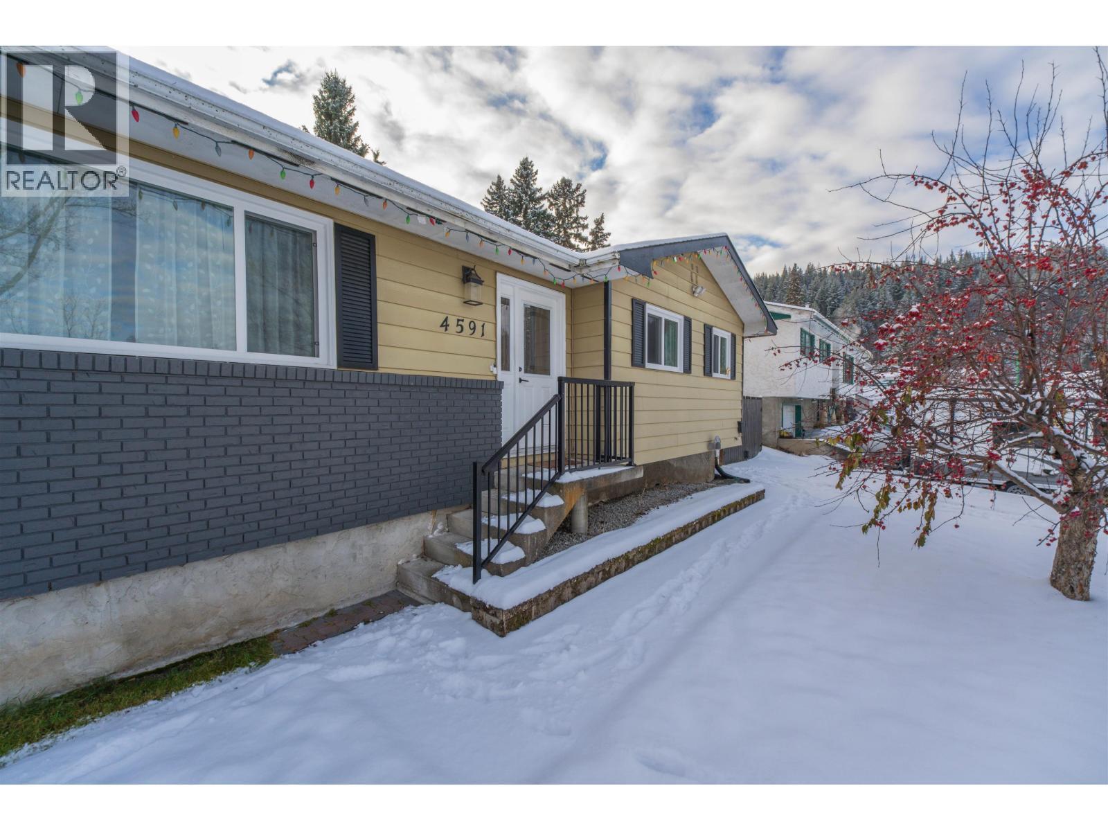 4591 Valley Crescent, Prince George, BC - Outdoor