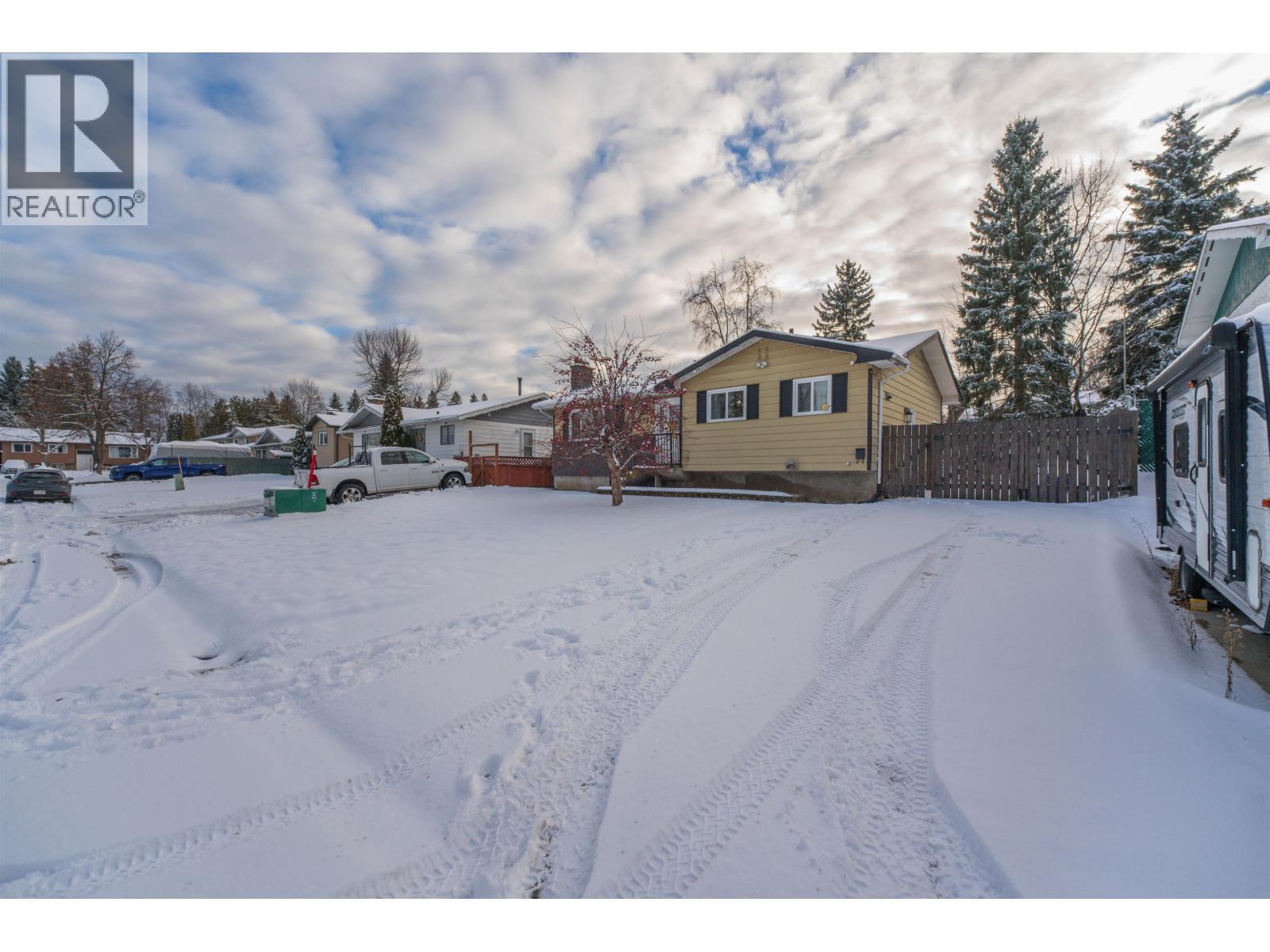 4591 Valley Crescent, Prince George, BC - Outdoor