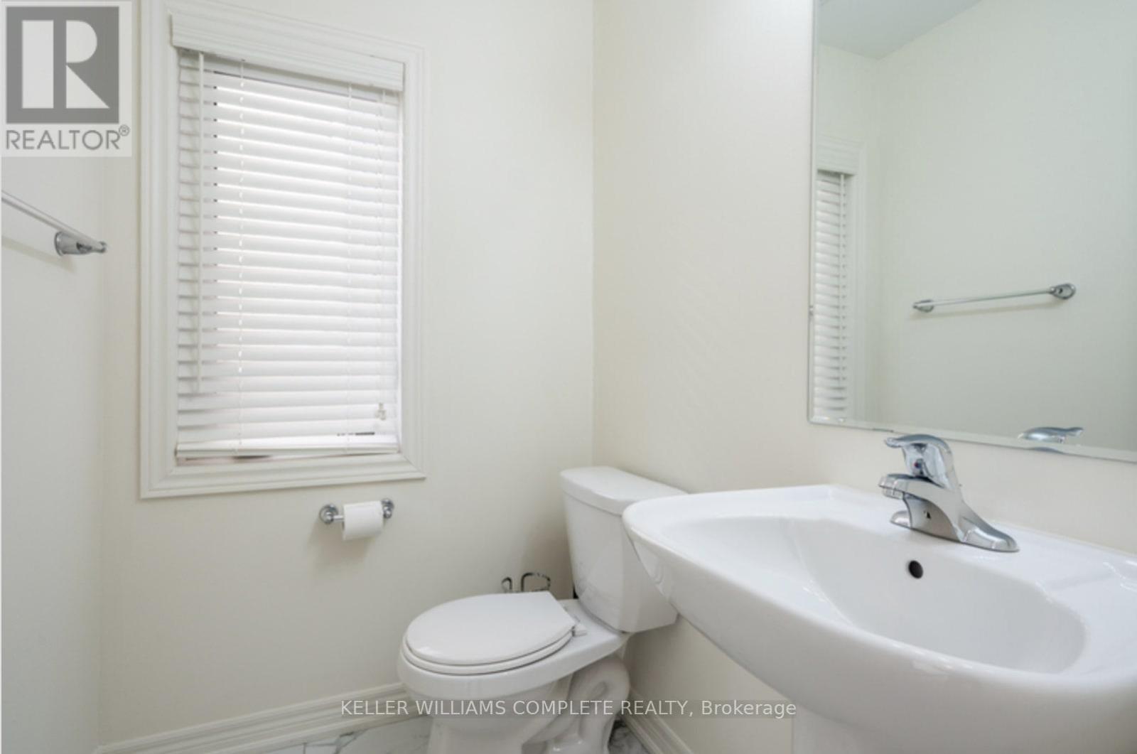 3159 Lula Road, Burlington, ON - Indoor Photo Showing Bathroom