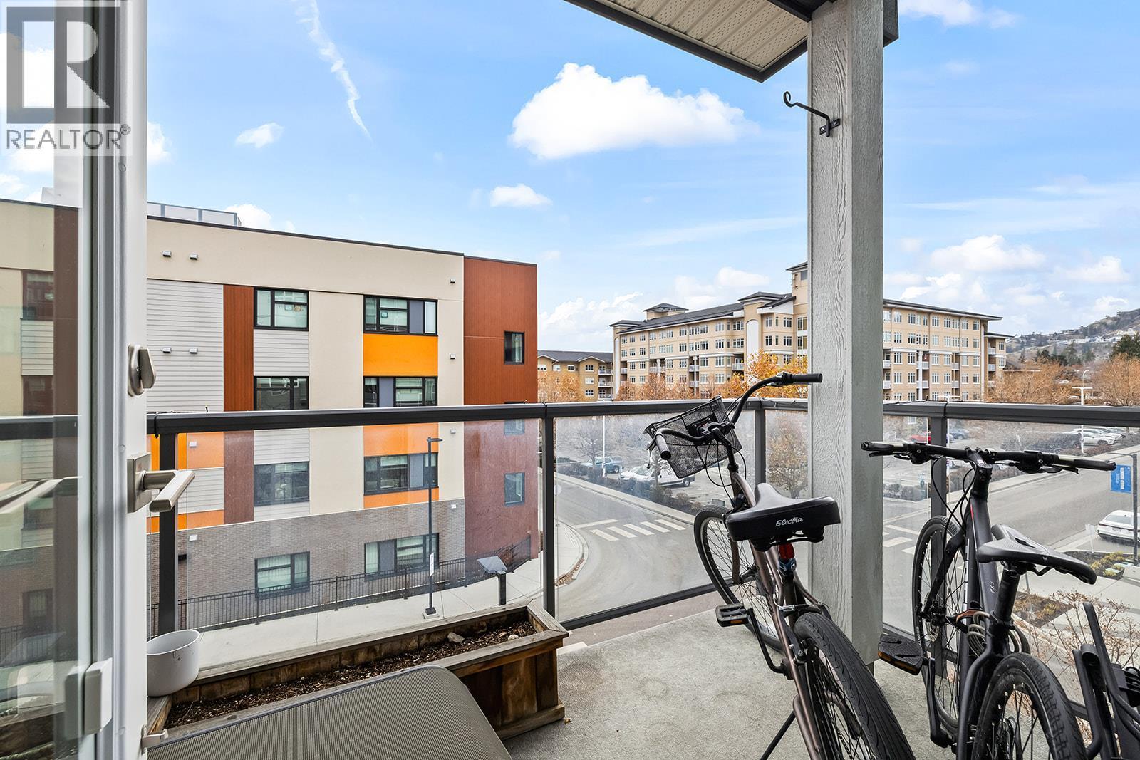 722 Valley Road Unit# 312, Kelowna, BC - Outdoor With Balcony