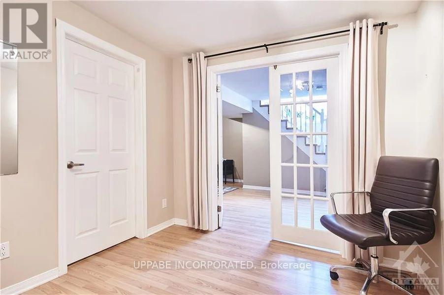 168 Whitestone Drive, Ottawa, ON - Indoor Photo Showing Other Room