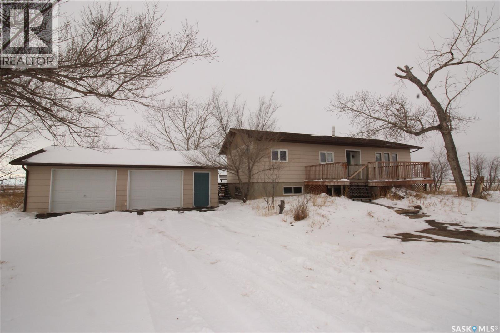 151-201 37 Highway, Shaunavon, SK
