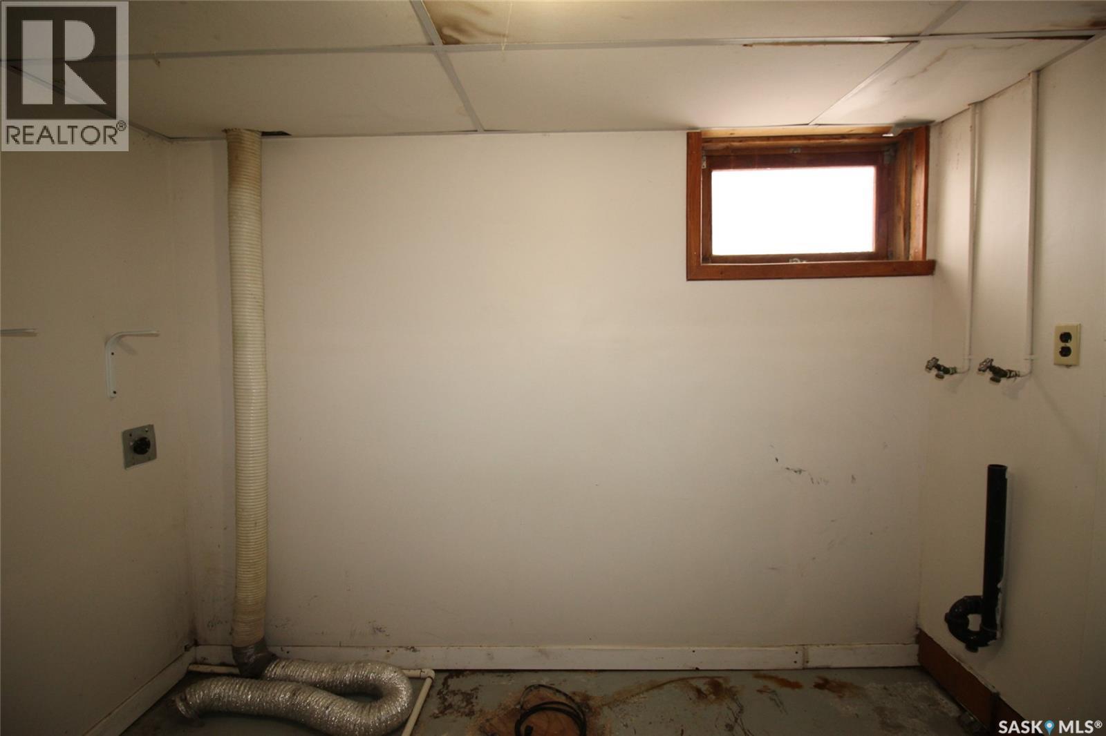 151-201 37 Highway, Shaunavon, SK