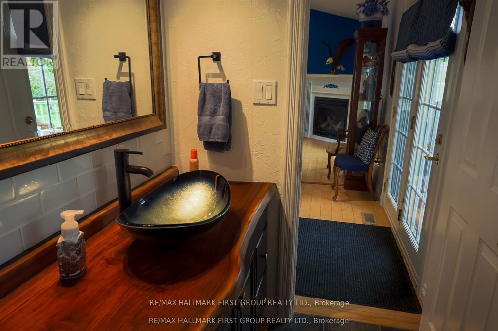 1856 Sherbrooke Street W, Cavan Monaghan (Cavan-Monaghan), ON - Indoor Photo Showing Other Room