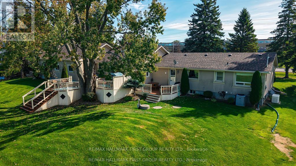 1856 Sherbrooke Street W, Cavan Monaghan (Cavan-Monaghan), ON - Outdoor