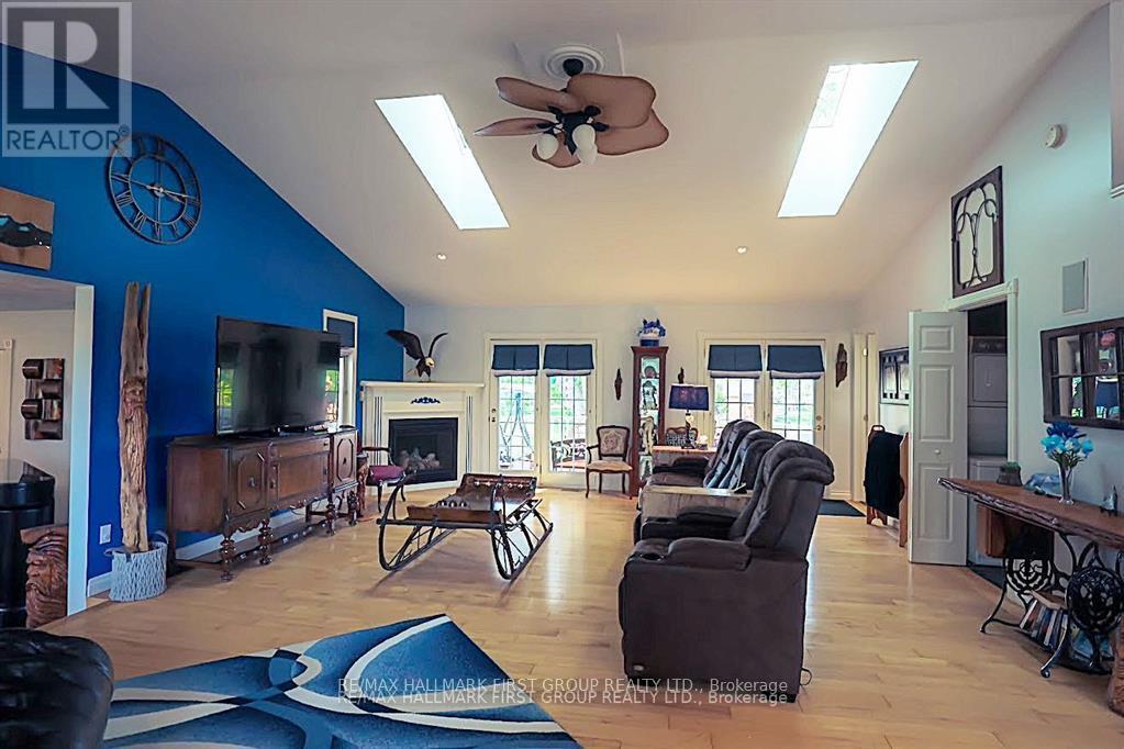 1856 Sherbrooke Street W, Cavan Monaghan (Cavan-Monaghan), ON - Indoor