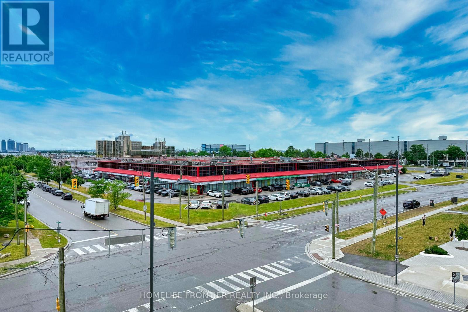 303 - 950 Portage Parkway, Vaughan, ON - Outdoor With View