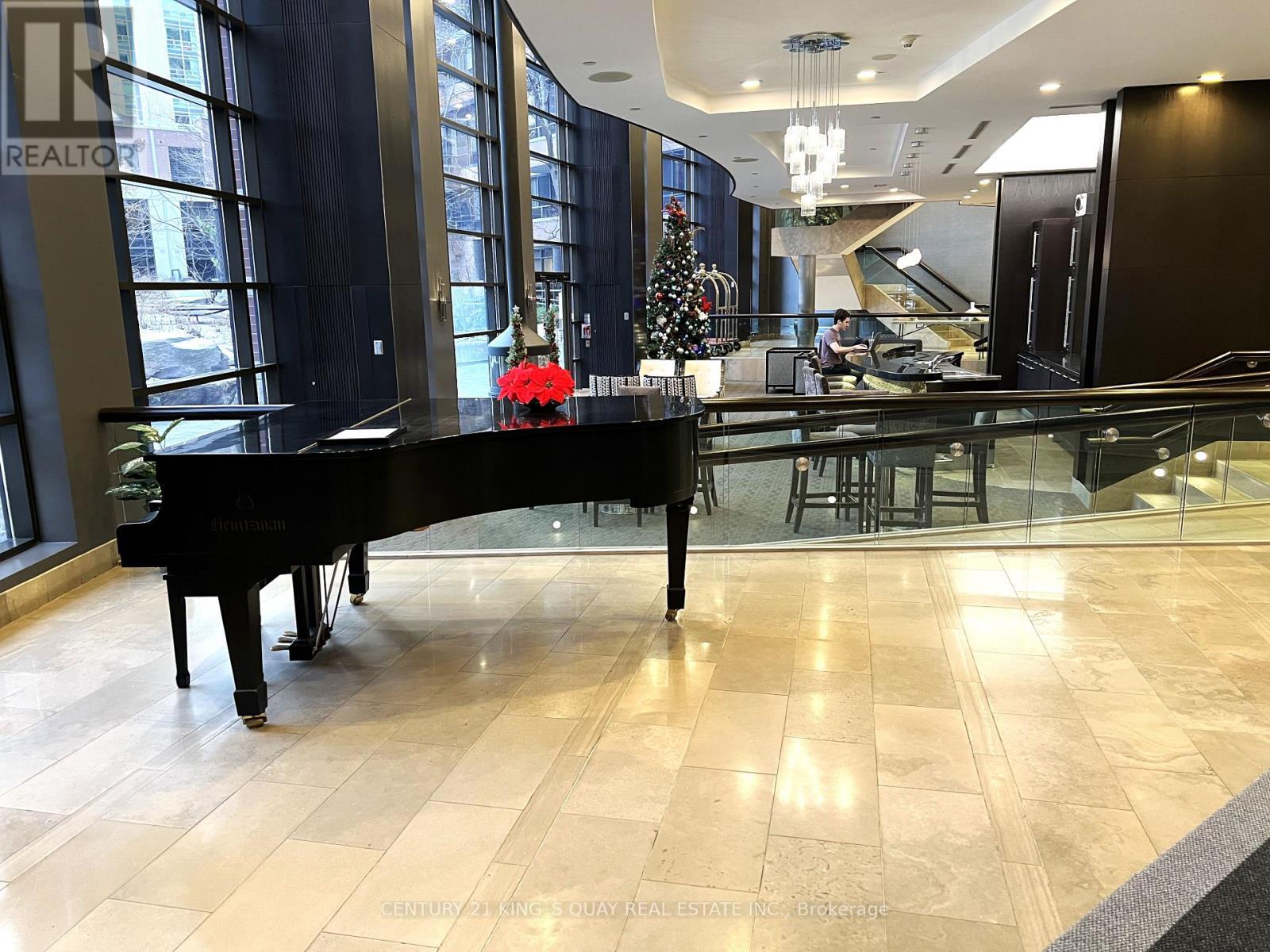 2411 - 33 Sheppard Avenue E, Toronto, ON - Indoor Photo Showing Other Room