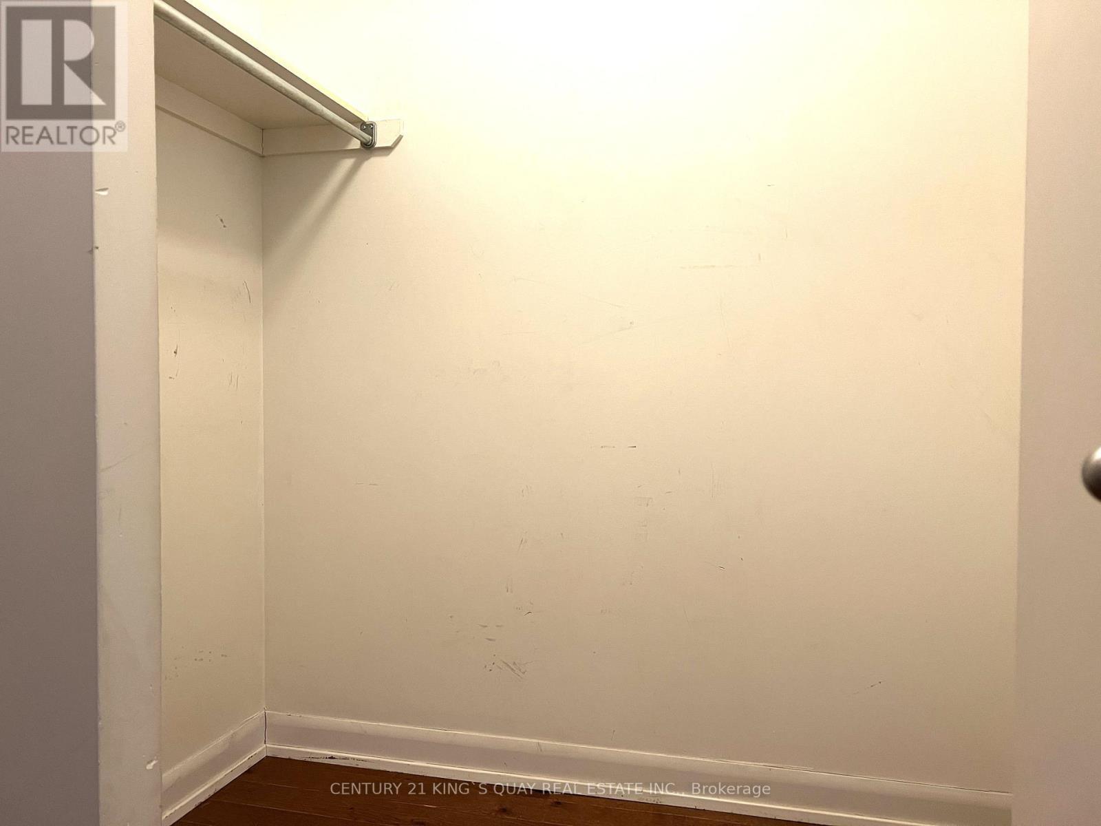 2411 - 33 Sheppard Avenue E, Toronto, ON - Indoor