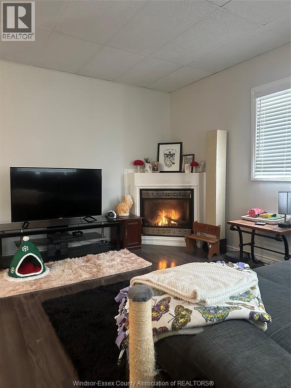 183 Simcoe Street, Amherstburg, ON - Indoor With Fireplace