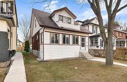 930 CHURCH STREET Unit# UPPER Windsor, ON N9A 4T9