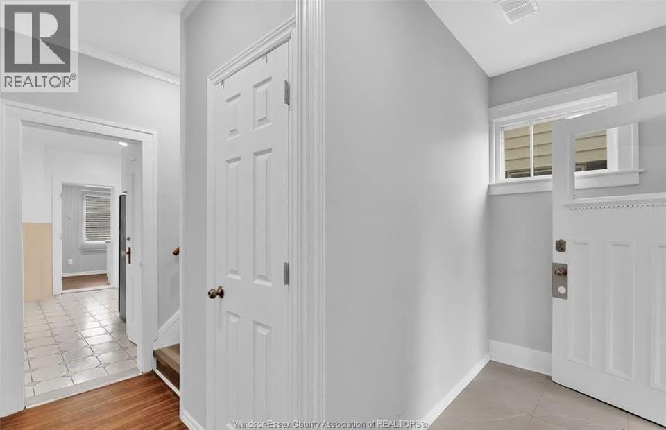 930 Church Street Unit# Upper, Windsor, ON - Indoor Photo Showing Other Room