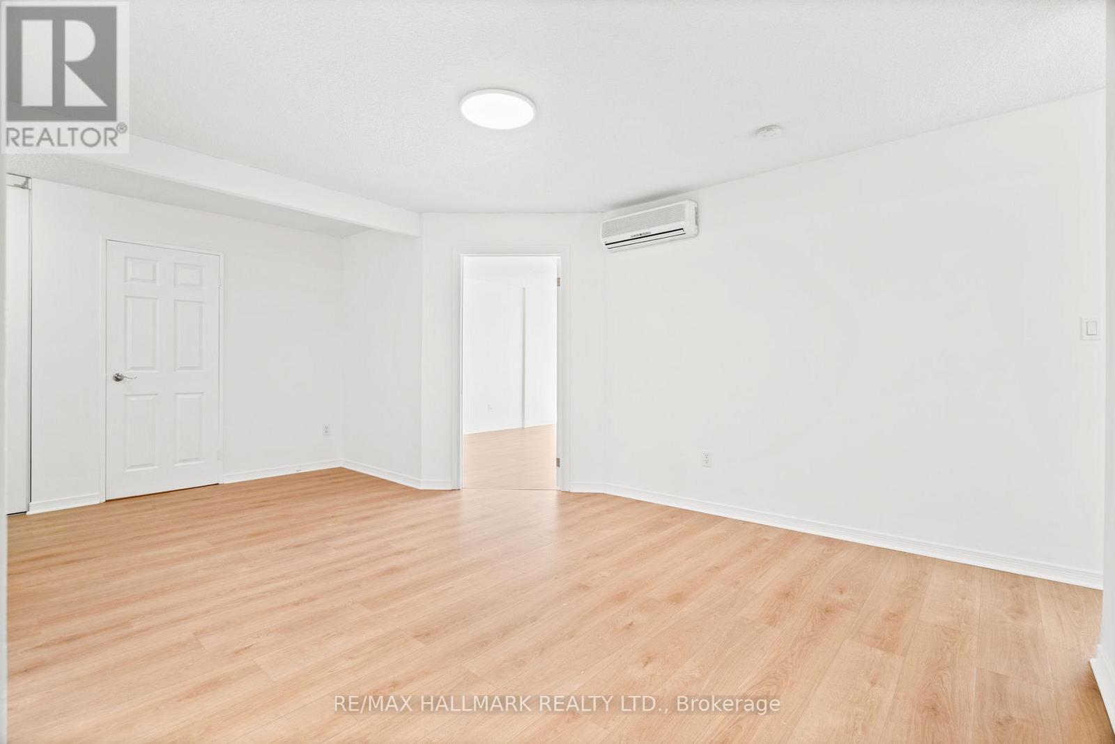 1805 - 3300 Don Mills Road, Toronto, ON - Indoor Photo Showing Other Room