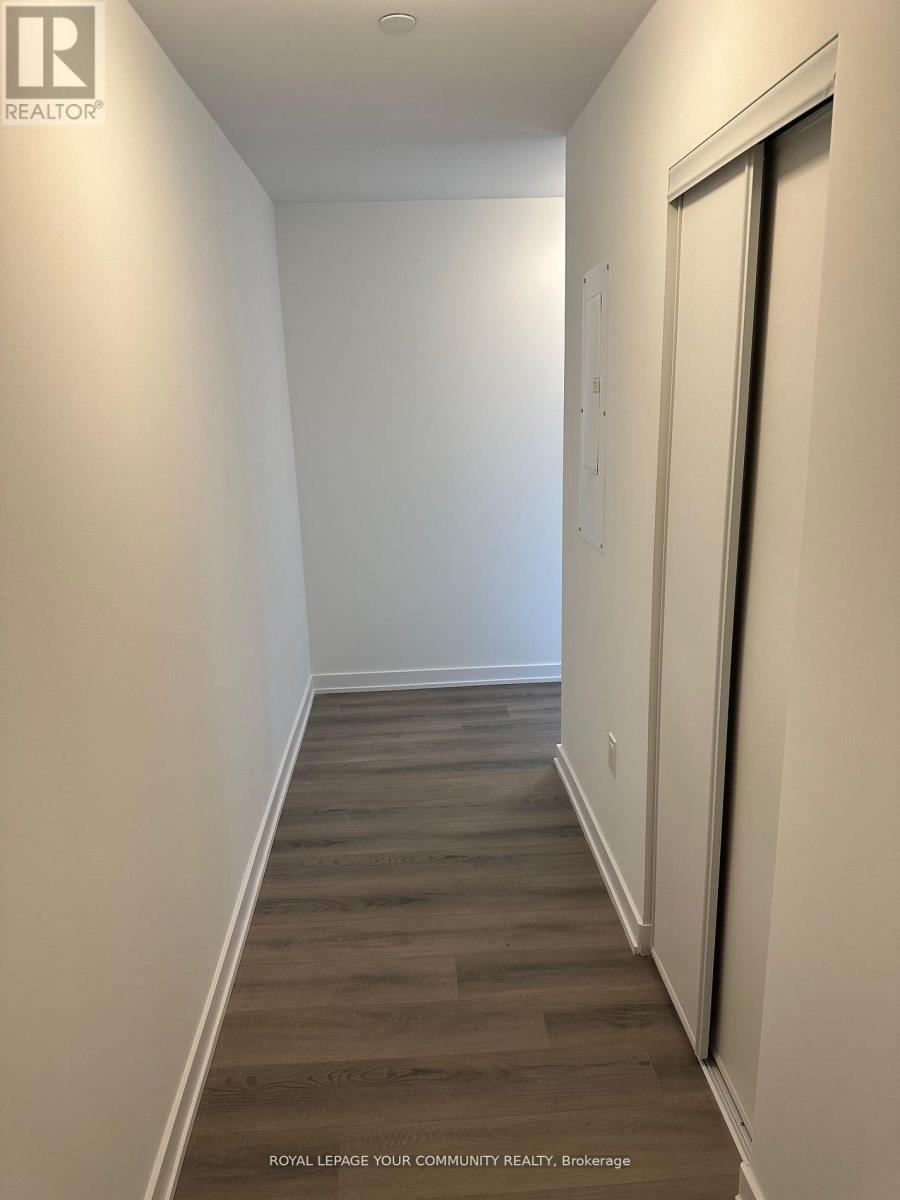 313 - 2433 Dufferin Street, Toronto, ON - Indoor Photo Showing Other Room