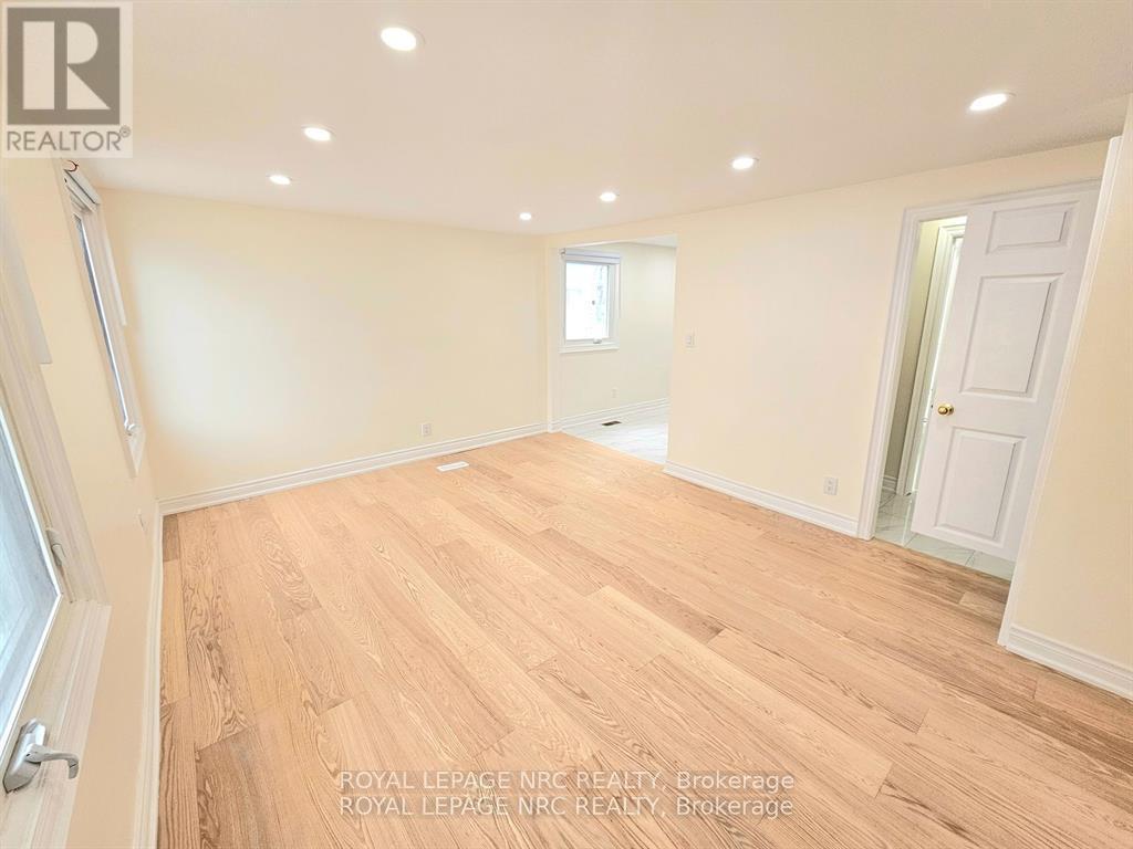 6191 Cadham Street, Niagara Falls (Arad/Fallsview), ON - Indoor Photo Showing Other Room