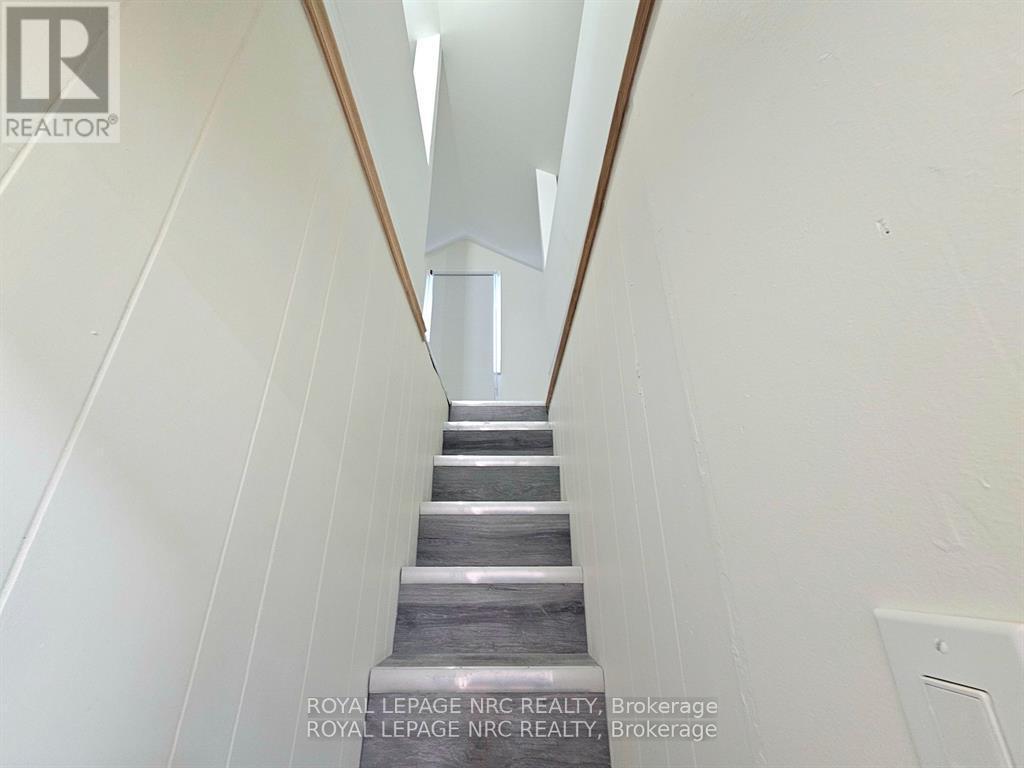 6191 Cadham Street, Niagara Falls (Arad/Fallsview), ON - Indoor Photo Showing Other Room