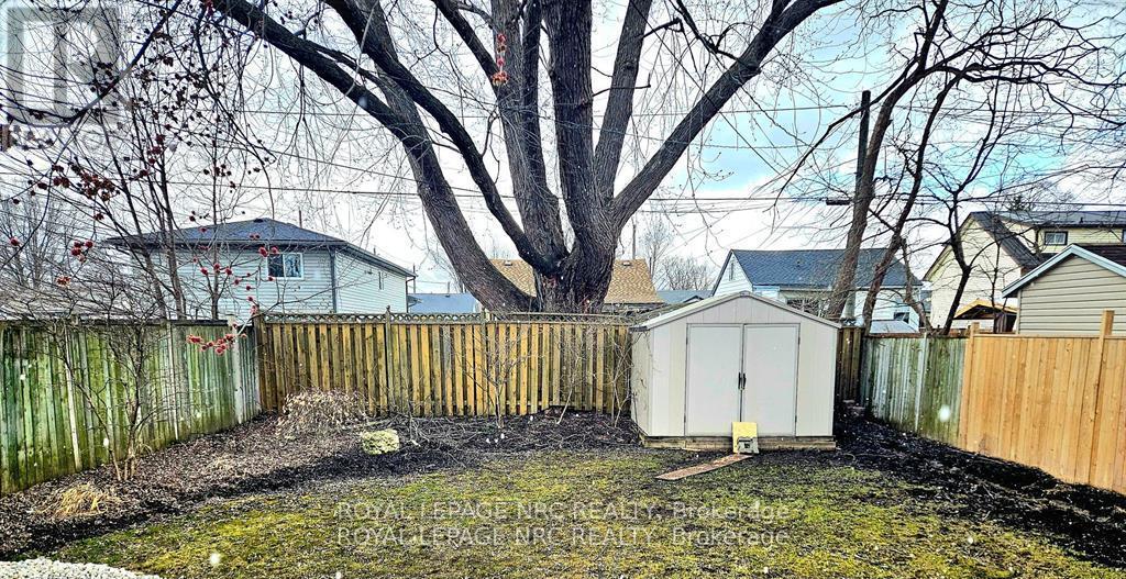 6191 Cadham Street, Niagara Falls (Arad/Fallsview), ON - Outdoor