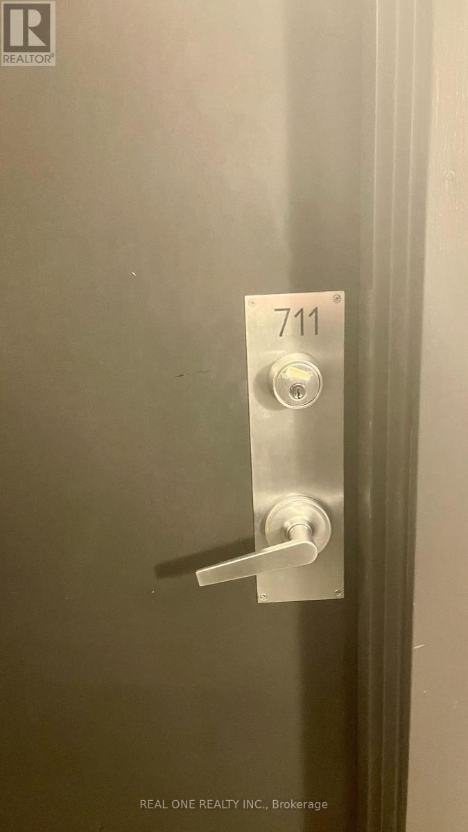 711 - 2885 Bayview Avenue, Toronto, ON -