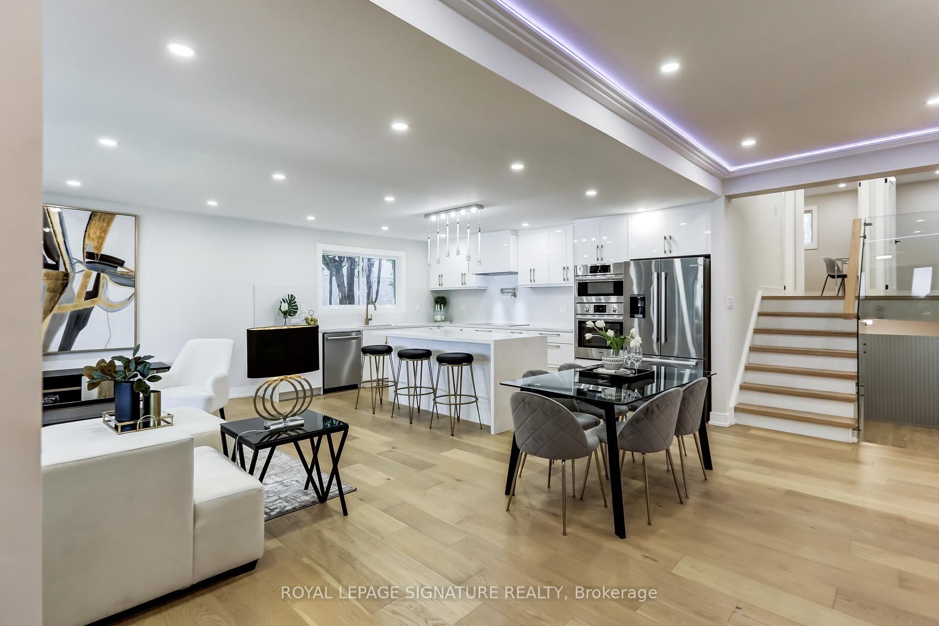 30 Snowcrest Avenue, Toronto, ON - Indoor