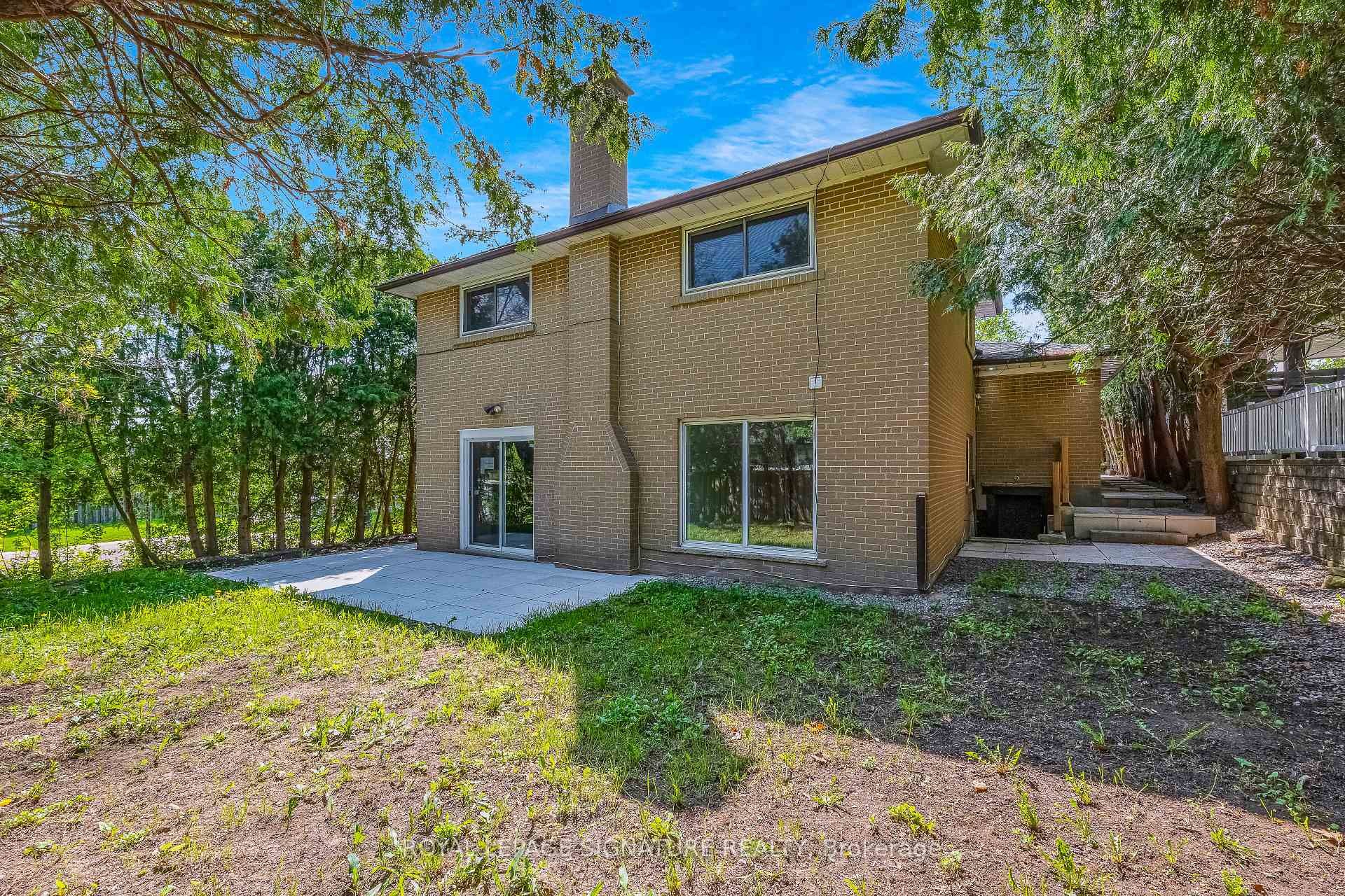 30 Snowcrest Avenue, Toronto, ON - Outdoor