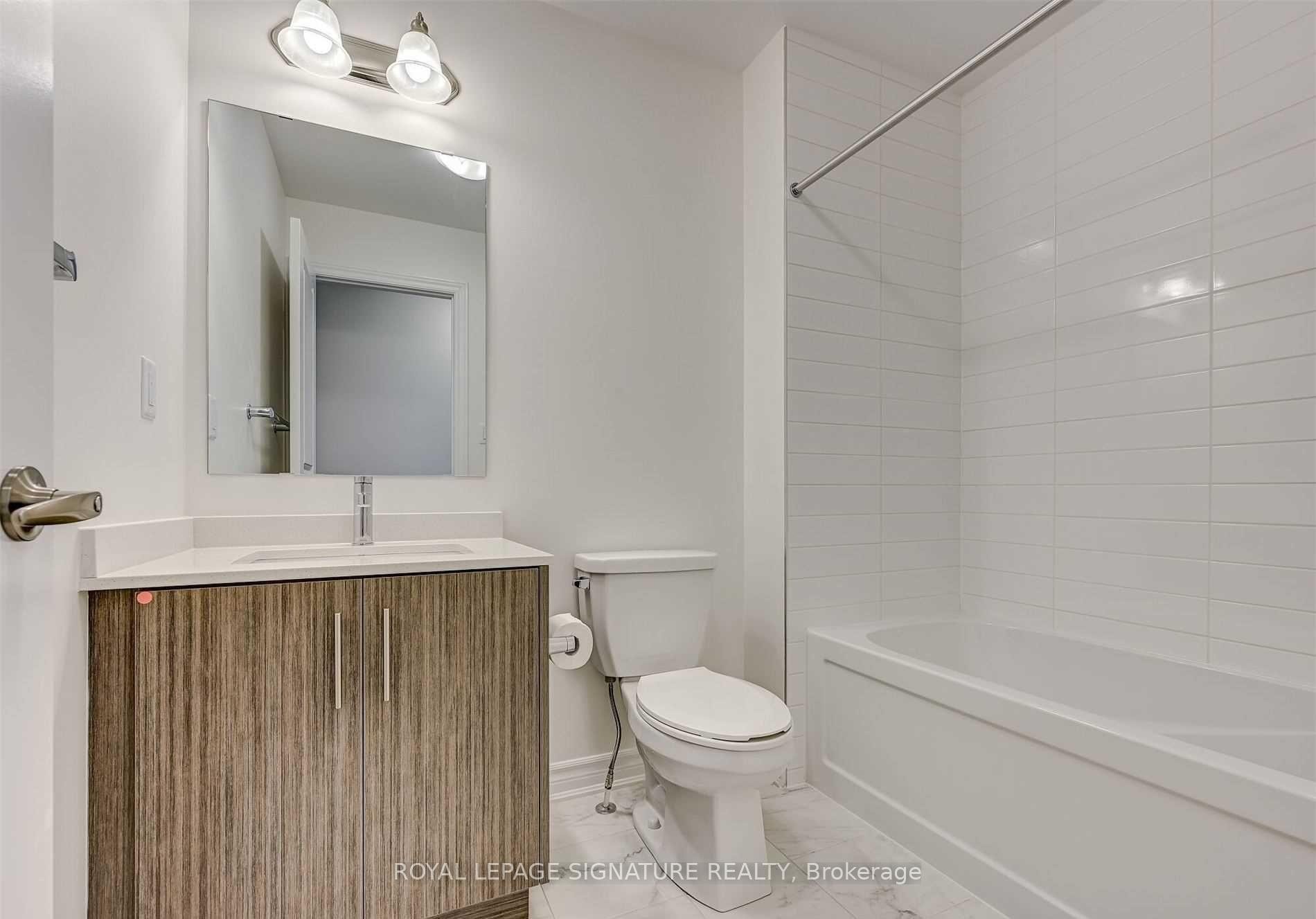 1183 Restivo Lane, Milton, ON - Indoor Photo Showing Bathroom