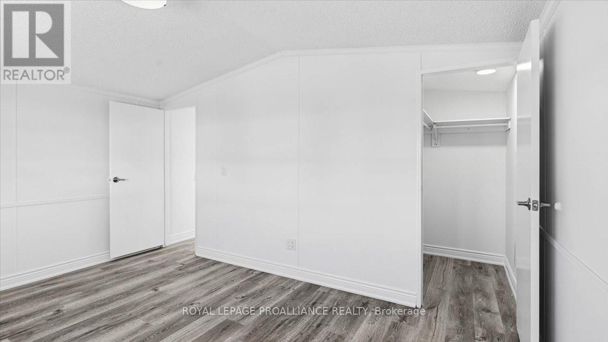 21 - 311 Dundas Street E, Quinte West (Trenton Ward), ON - Indoor Photo Showing Other Room