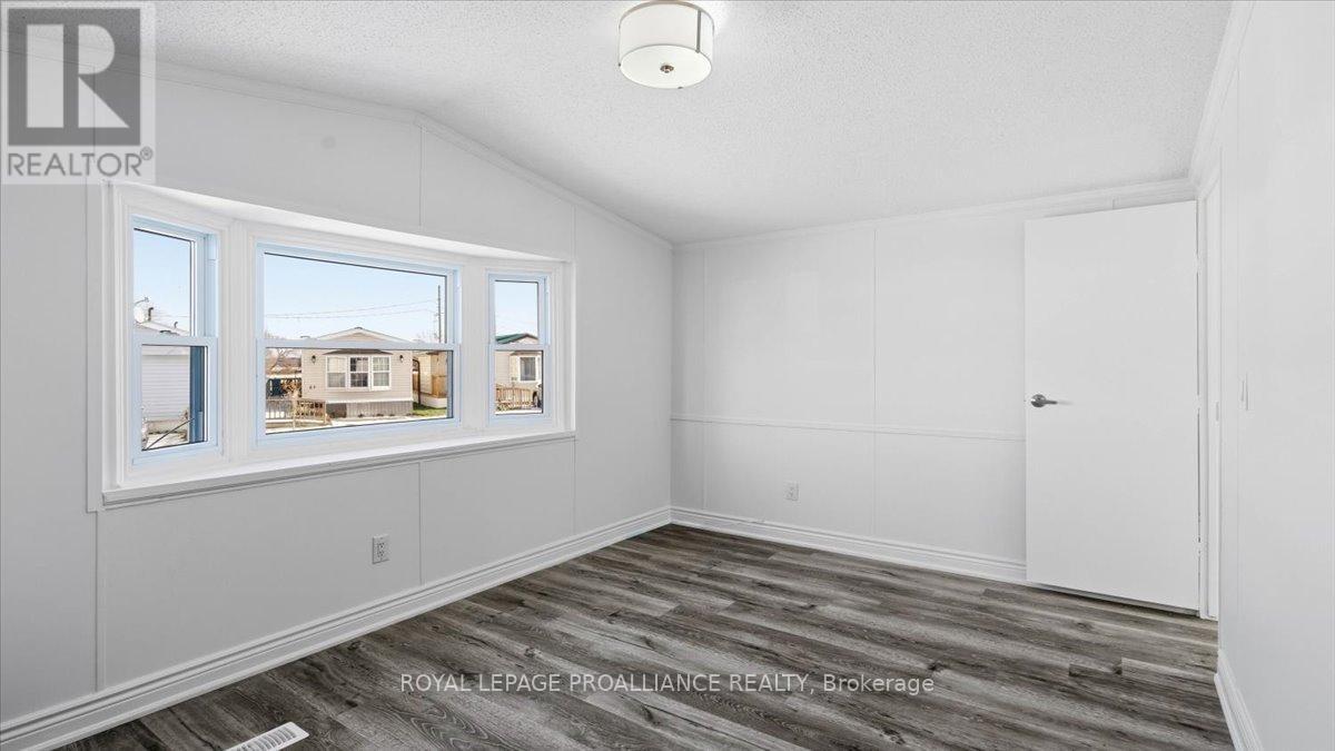 21 - 311 Dundas Street E, Quinte West (Trenton Ward), ON - Indoor Photo Showing Other Room