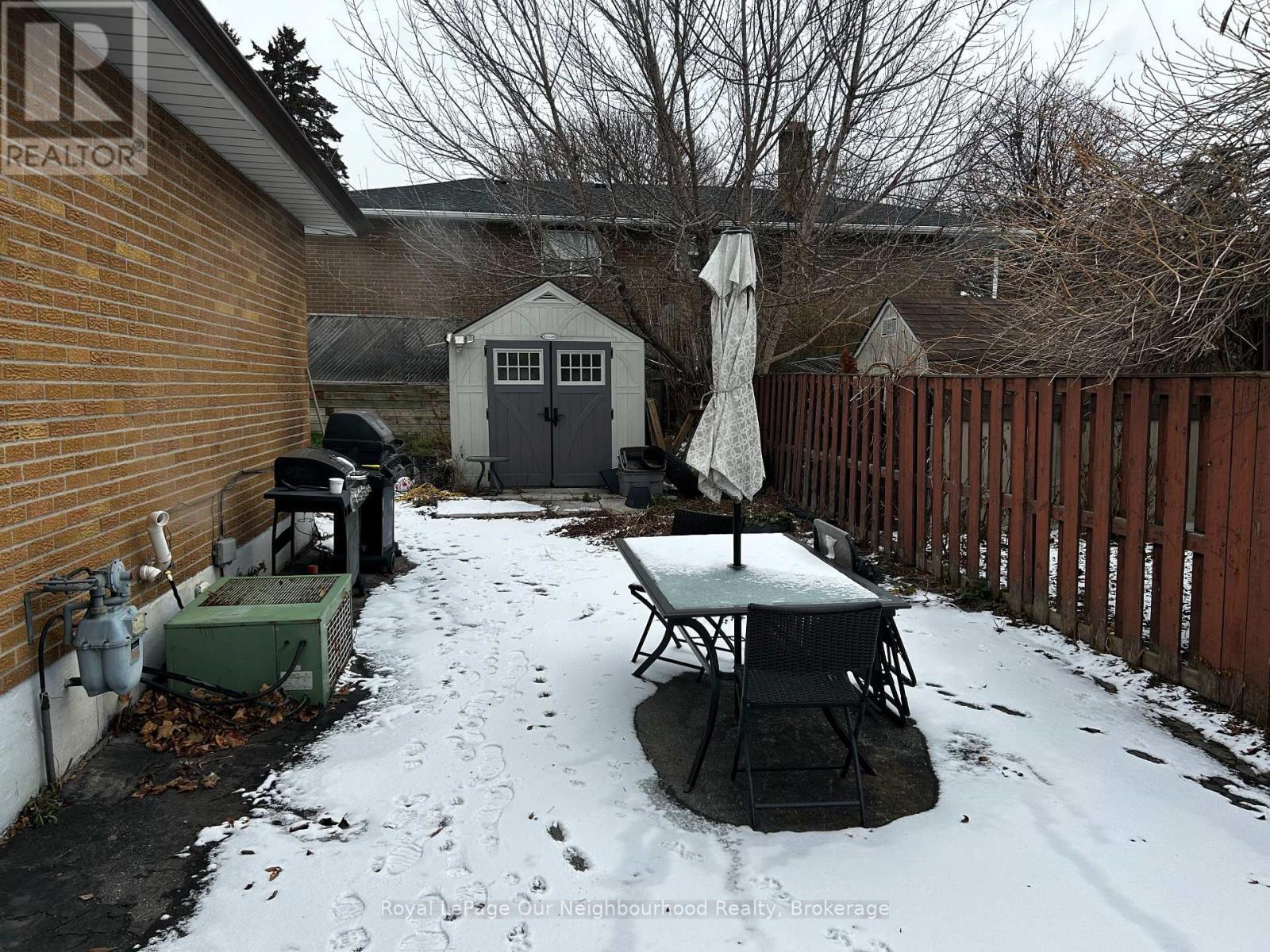 Basement - 670 Emerson Court, Oshawa (Donevan), ON - Outdoor