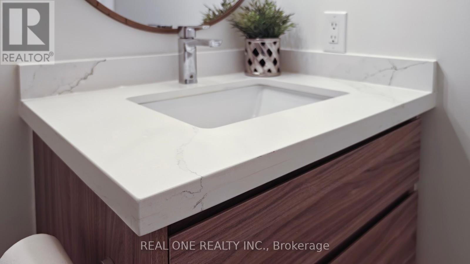 1708 - 33 Bay Street, Toronto, ON - Indoor Photo Showing Bathroom