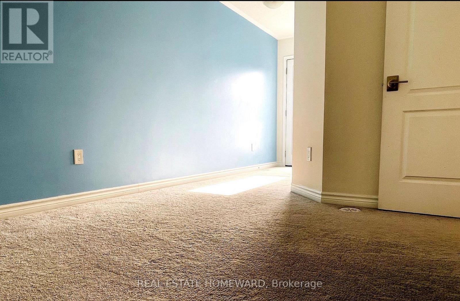 11 - 45 Heron Park Place, Toronto, ON - Indoor Photo Showing Other Room