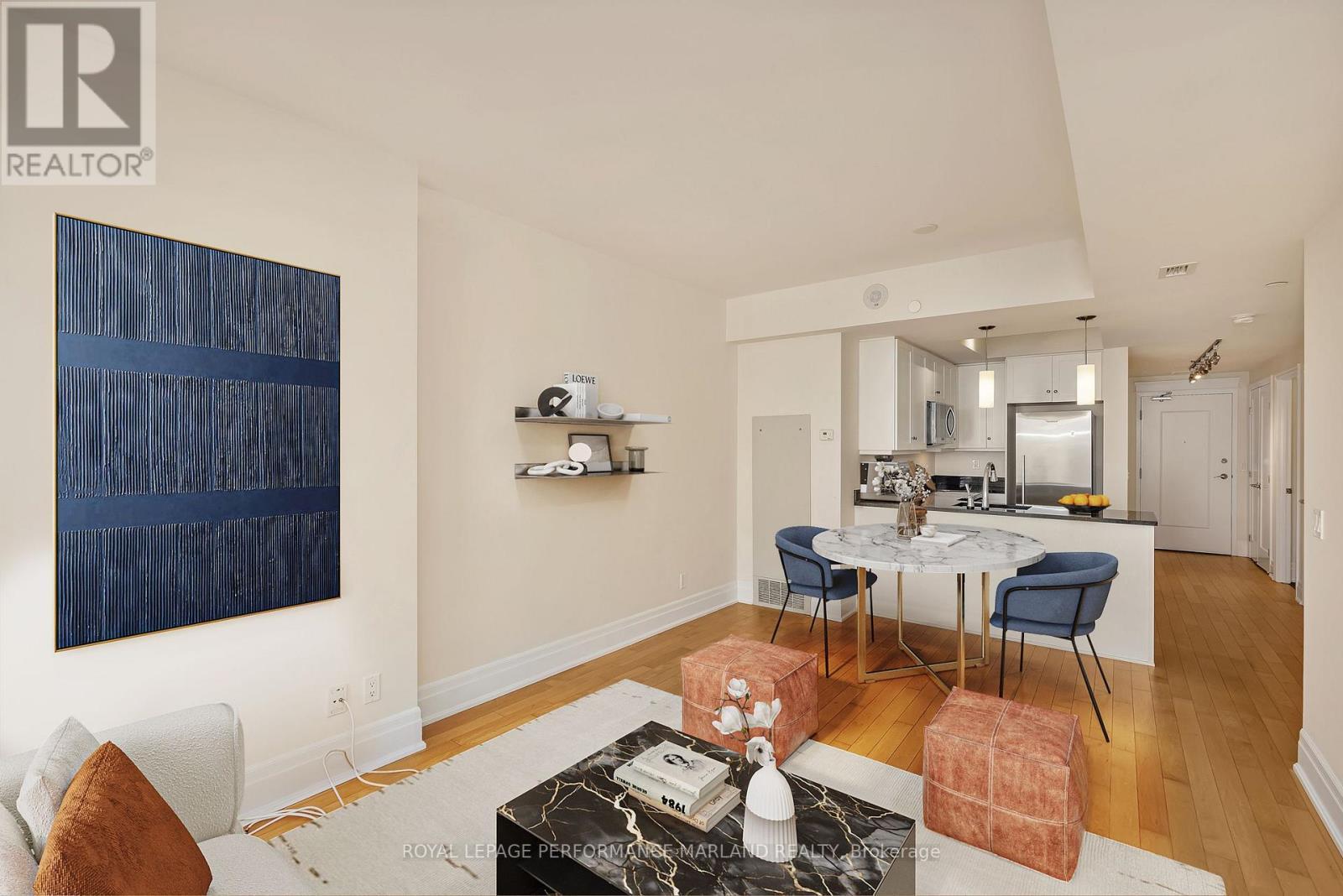 505 - 108 Lisgar Street, Ottawa, ON - Indoor Photo Showing Living Room