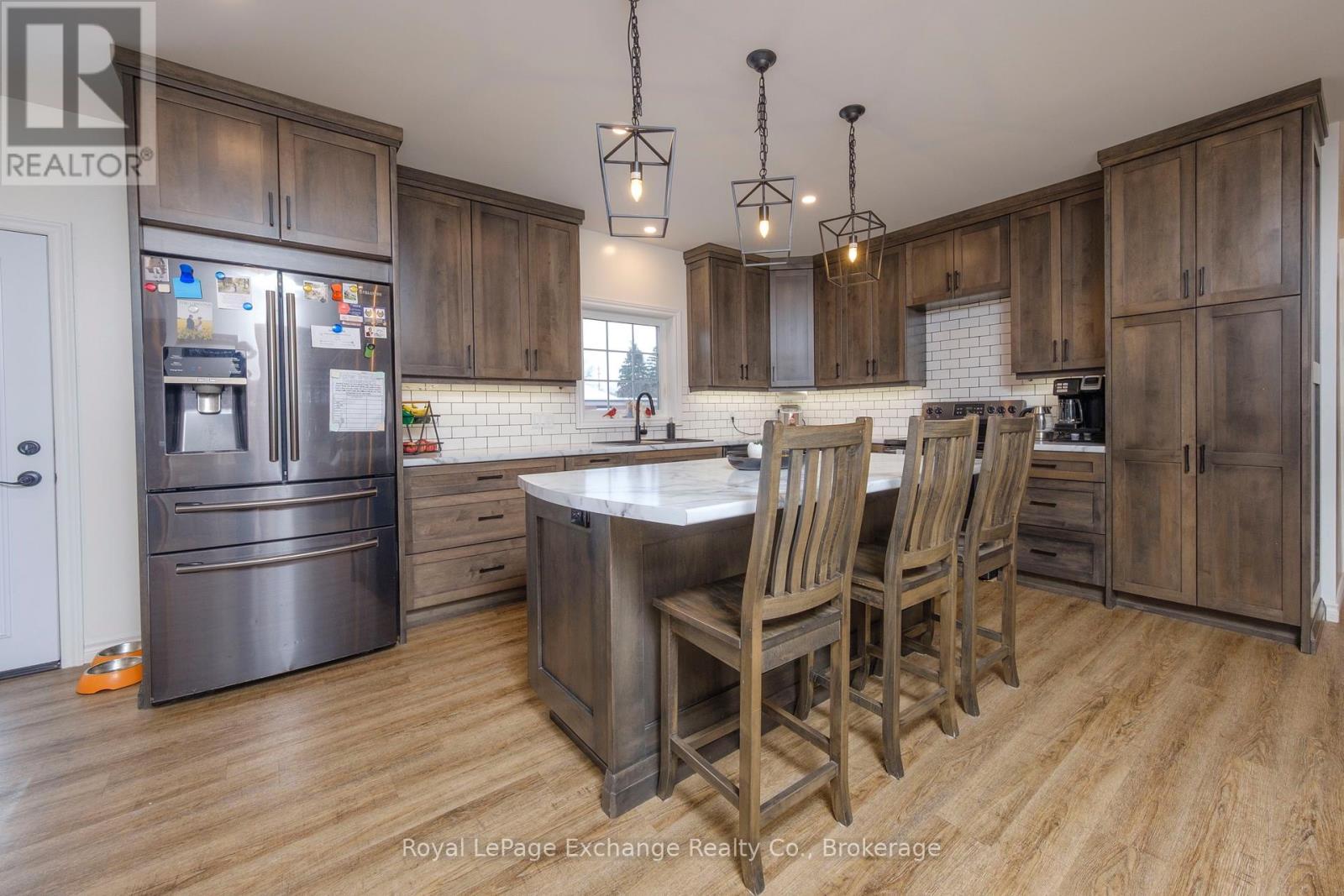 482 Wolsley Street, Huron-Kinloss (Lucknow), ON - Indoor