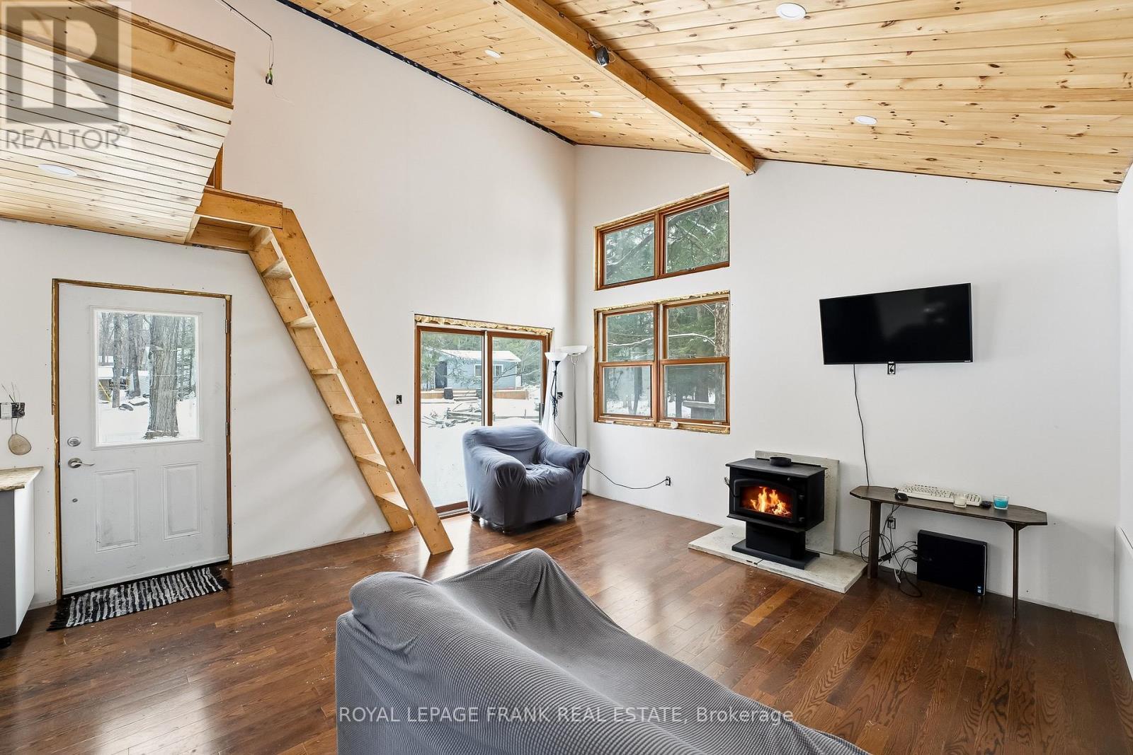 337 Kennedy Drive, Trent Lakes, ON