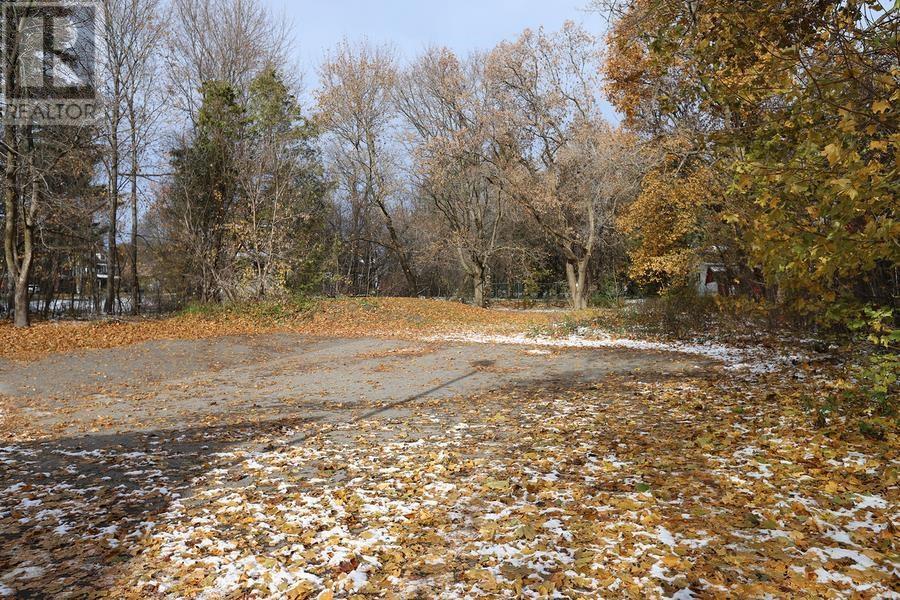 1020 Queen St E, Sault Ste. Marie, ON