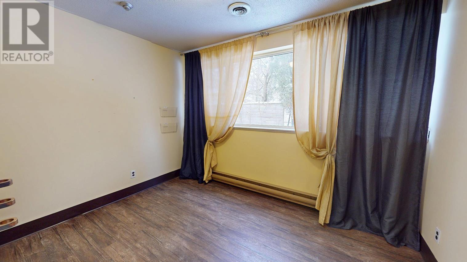 1020 Queen St E, Sault Ste. Marie, ON