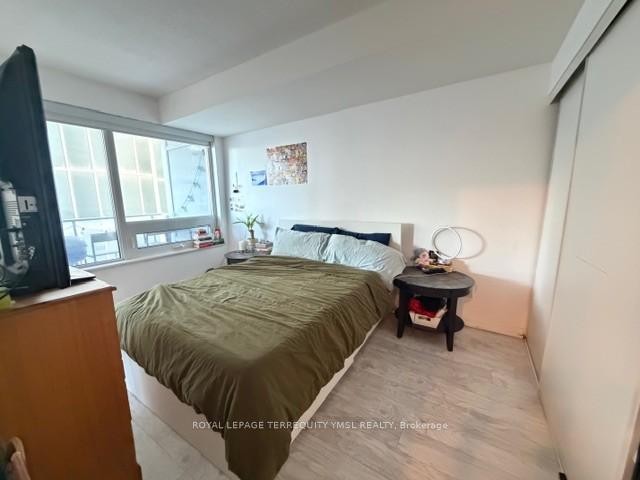 802-59 East Liberty Street, Toronto, ON - Indoor Photo Showing Bedroom