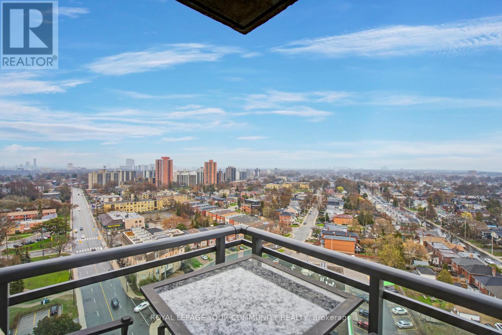 1806 - 1048 Broadview Avenue, Toronto, ON - Outdoor With View