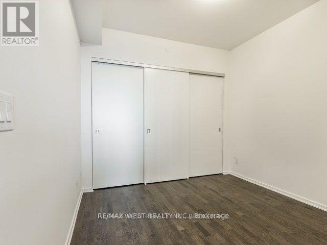 6208 - 1 Bloor Street E, Toronto, ON - Indoor Photo Showing Other Room